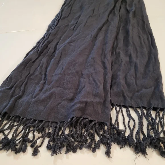 Scarf - Picture 4 of 4